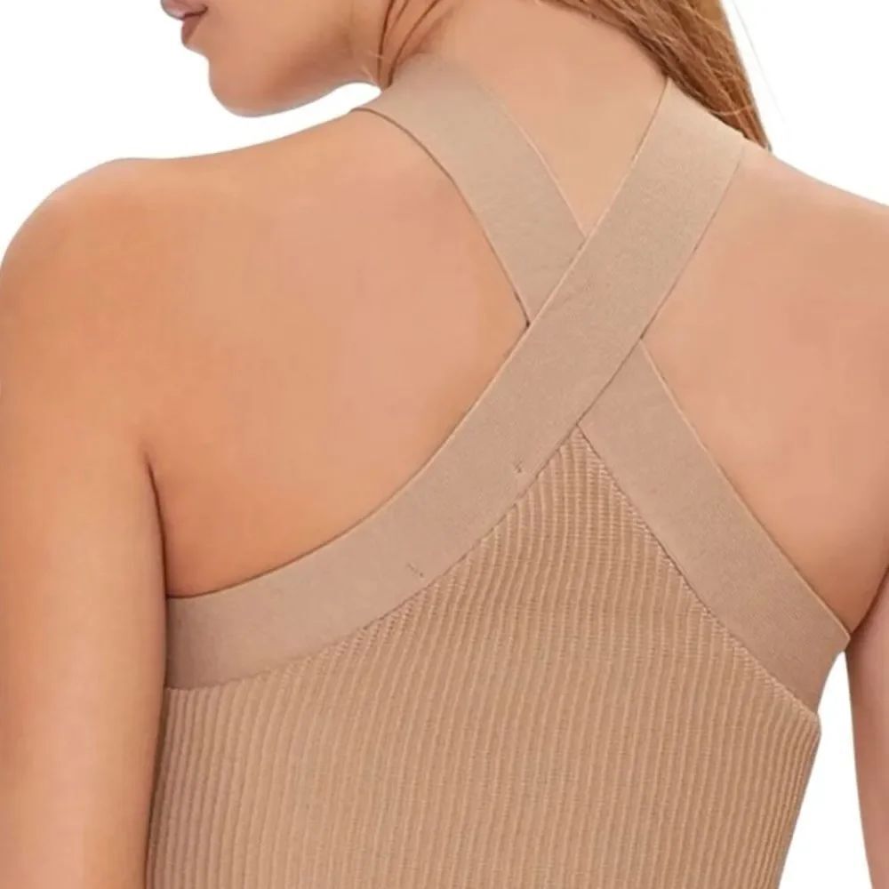 Forever 21 Ribbed Halter Top Size Medium - Picture 2 of 15
